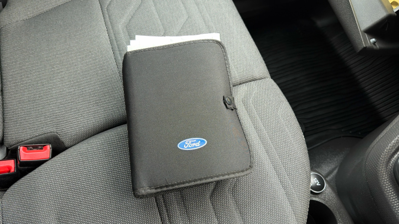 Ford Transit Connect 240 L2 Diesel 1.5 TDCi 120ps Limited Van